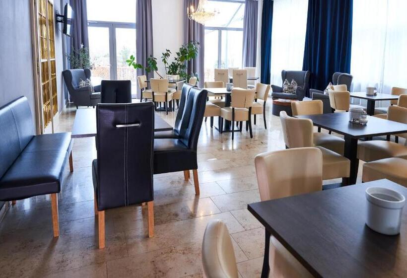 Novitel Hotel Kirchheim   München Messe