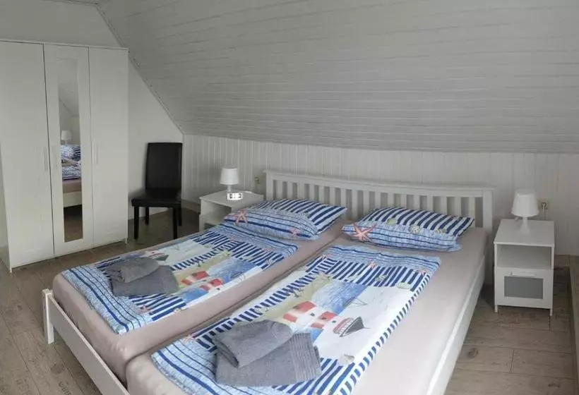 ホテル Pension An Der Reling