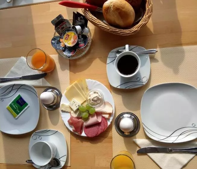 ホテル Pension An Der Reling