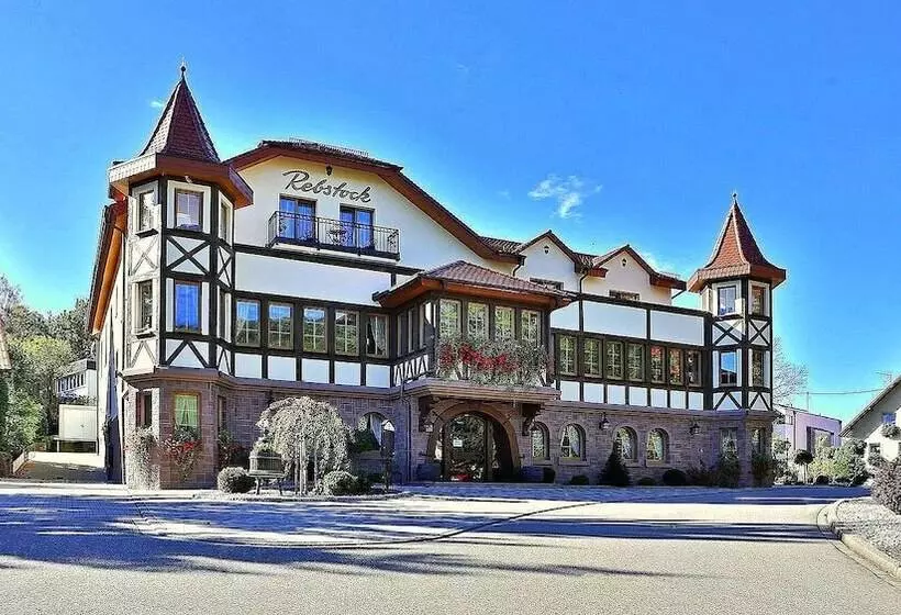 ホテル Rebstock