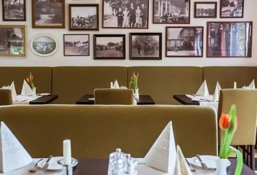 Hotelli Restaurant Zur Linde