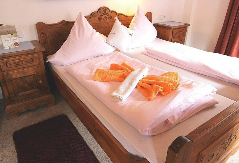 ホテル Zum Goldenen Rössle