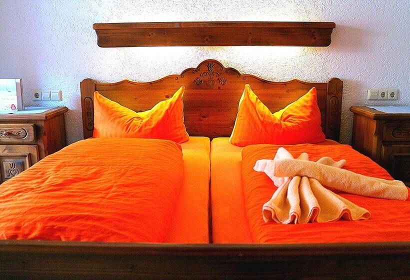 ホテル Zum Goldenen Rössle