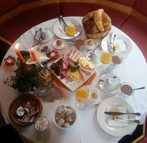 Landhotel Weisses Röß`l