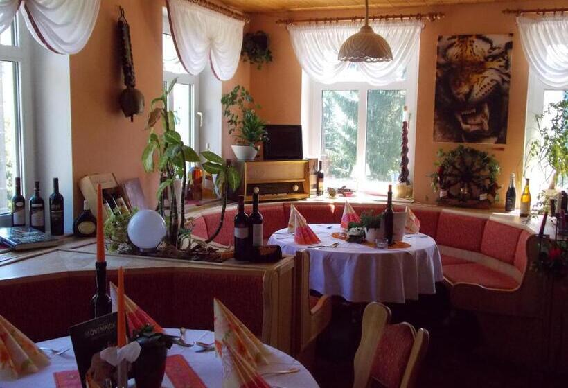 Landhotel Weisses Röß`l