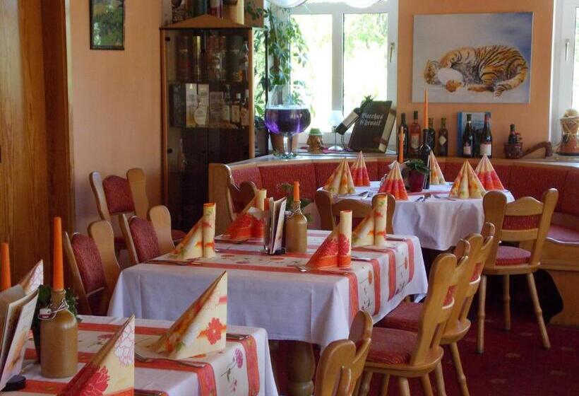 Landhotel Weisses Röß`l