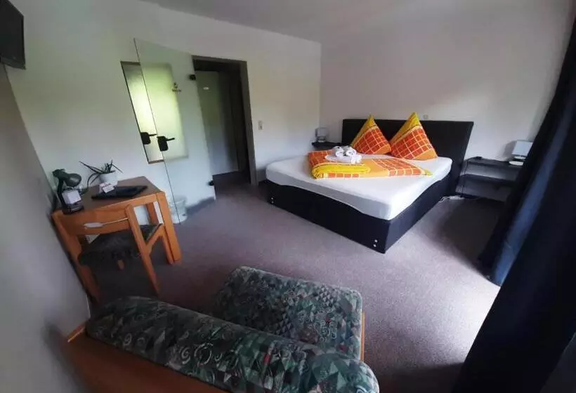 Landhotel Weisses Röß`l