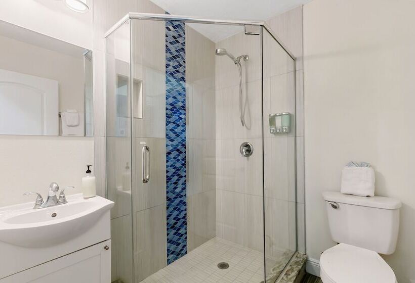 Siesta Key Beachside Villas