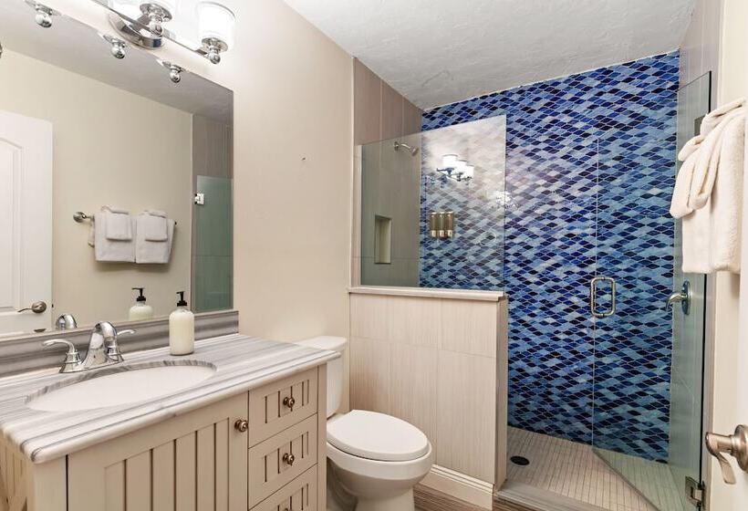 Siesta Key Beachside Villas