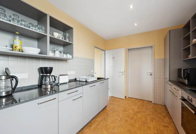 7o Clock Hannover Laatzen