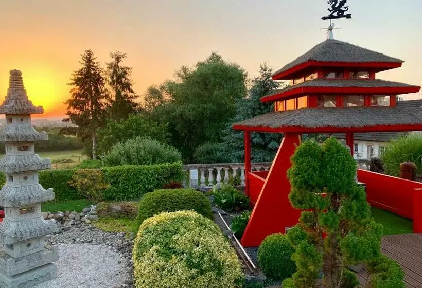 ベッドアンドブレックファースト Au Jardin Du Levant