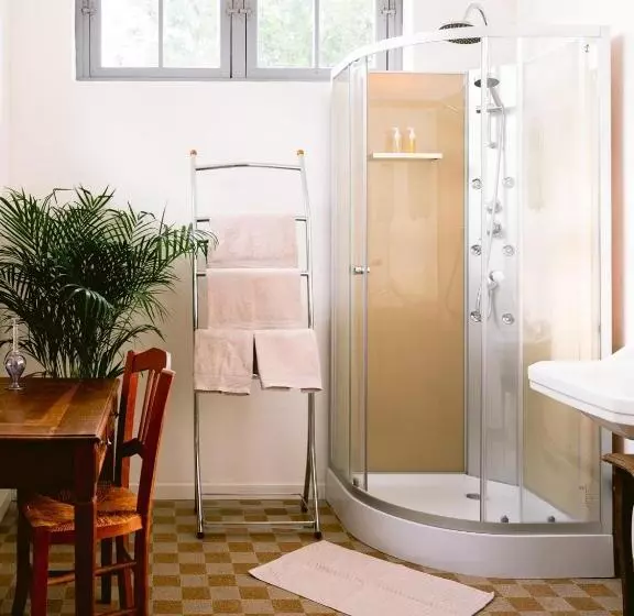 ベッドアンドブレックファースト Demeure De Kergoguen