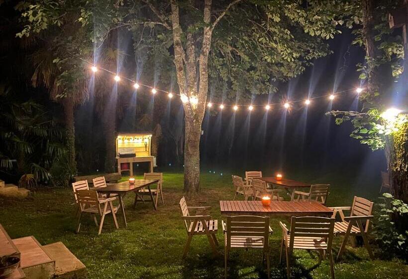 住宿加早餐  Maison Lacourrège