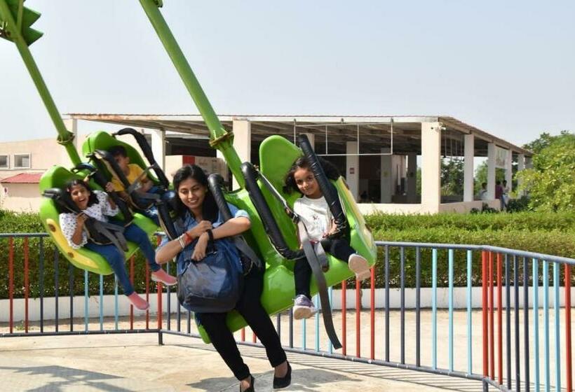 בית מלון כפרי Amazing Fun World By Nexottel