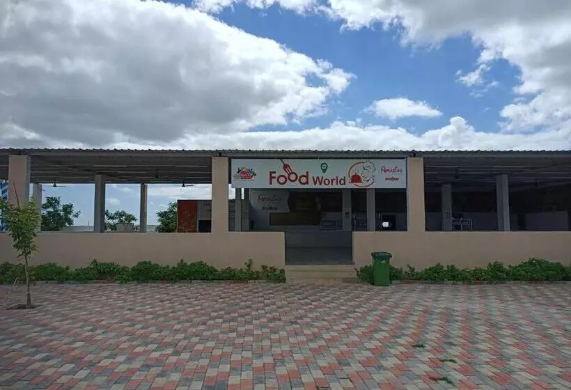 Hotelli Amazing Fun World By Nexottel