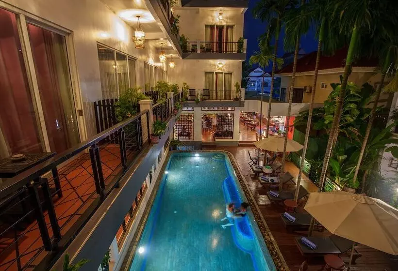 Hotelli Sakaban Suite