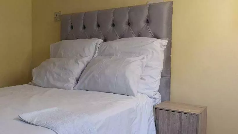 ペンション Ojong S Court Kraaifontein