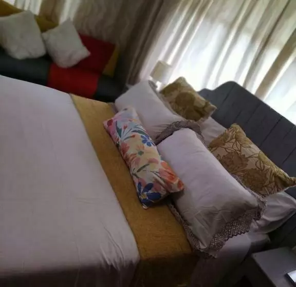 Aamiaismajoitus (B&B) Nzima Bnb