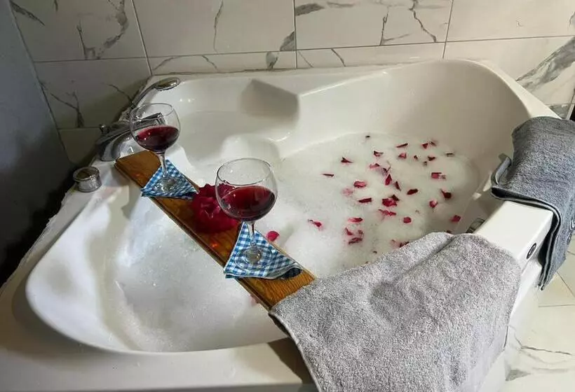 تختخواب و صبحانه Villa Blacksea