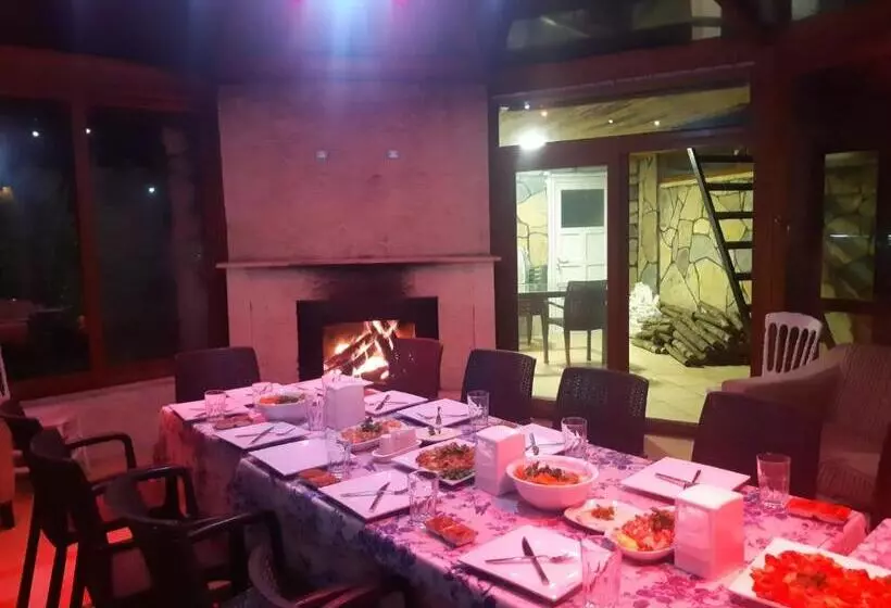 تختخواب و صبحانه Villa Blacksea