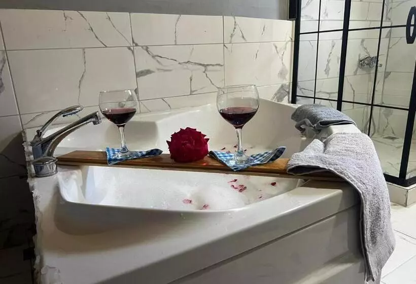 تختخواب و صبحانه Villa Blacksea