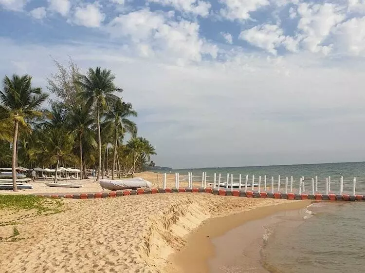 هتل Green Inn Phu Quoc