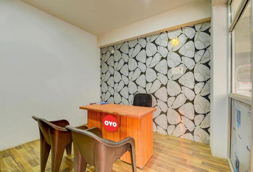 هتل Oyo Flagship 81294 Cm Plaza