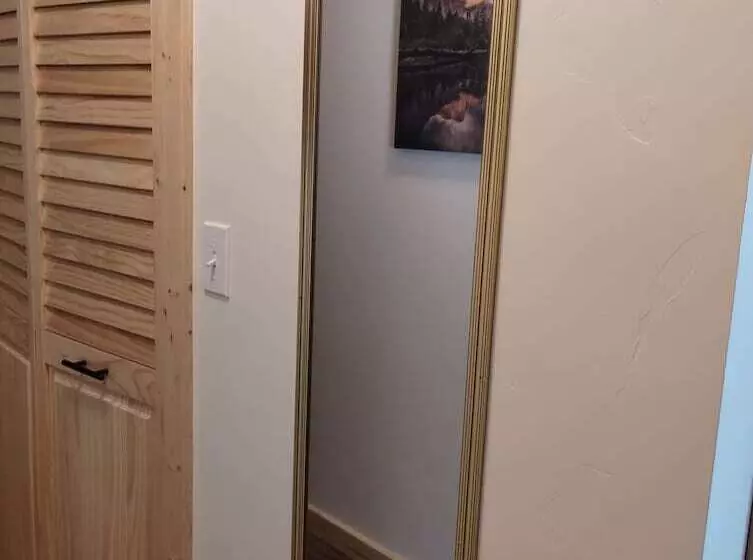 Motelli Beargrass Lodging & Rv Resort