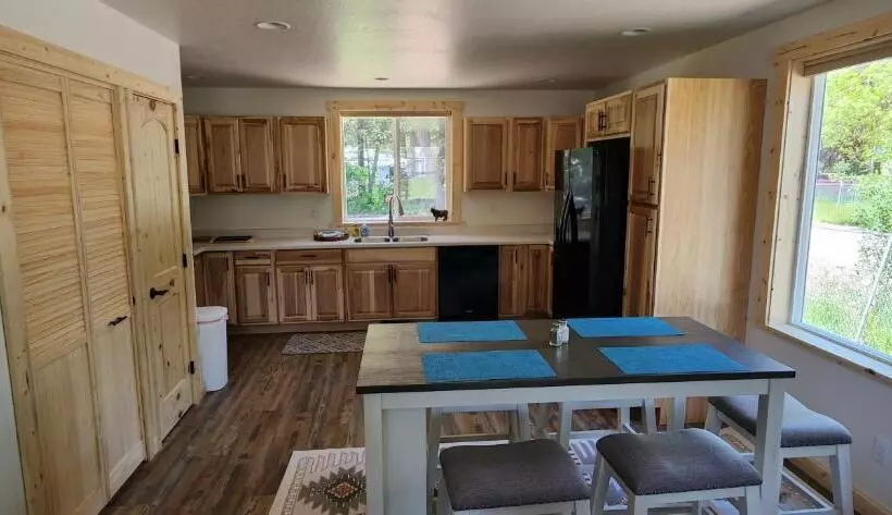 Motelli Beargrass Lodging & Rv Resort