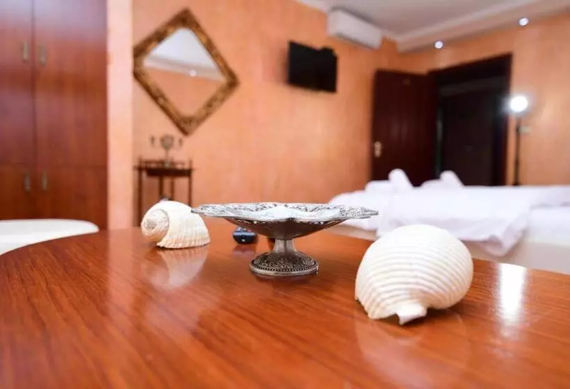 Hotel Zobo