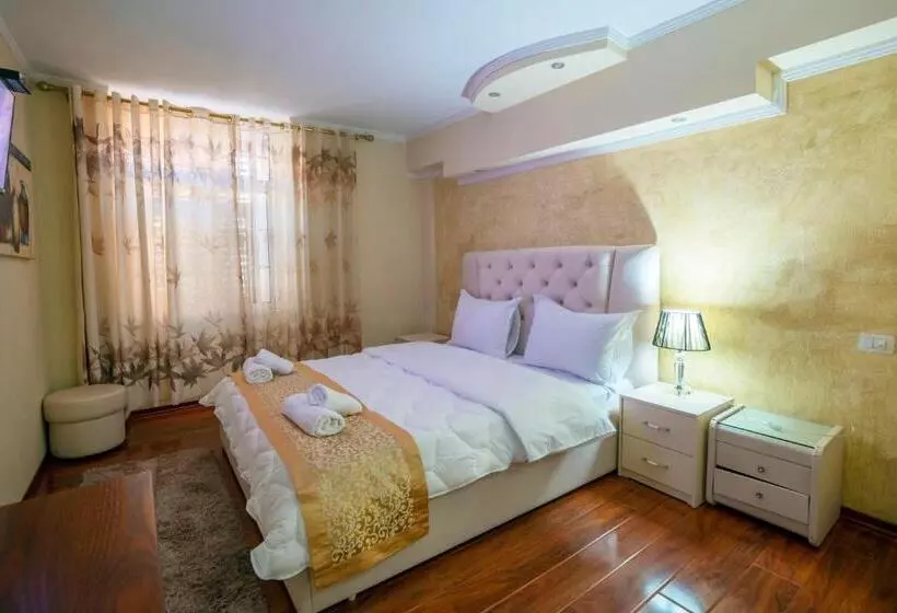 Hotel Zobo