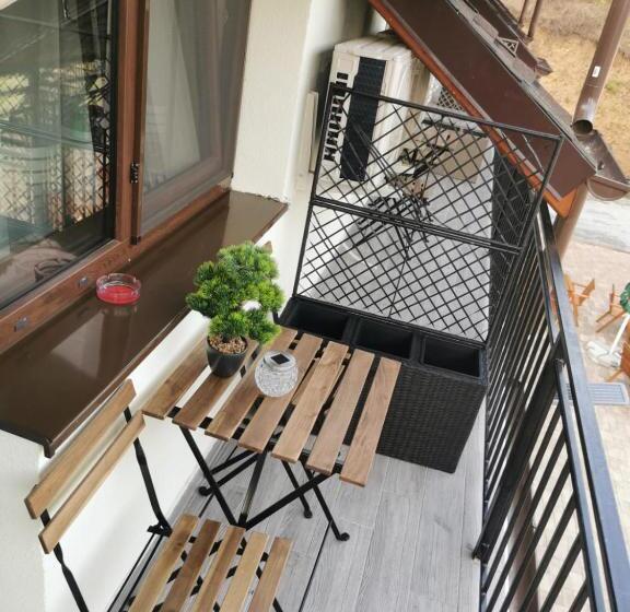 استراحتگاه Complex Turistic Cetatea Drencova