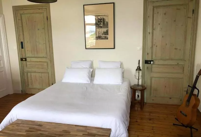 ベッドアンドブレックファースト La Chambre De L Embarcadère