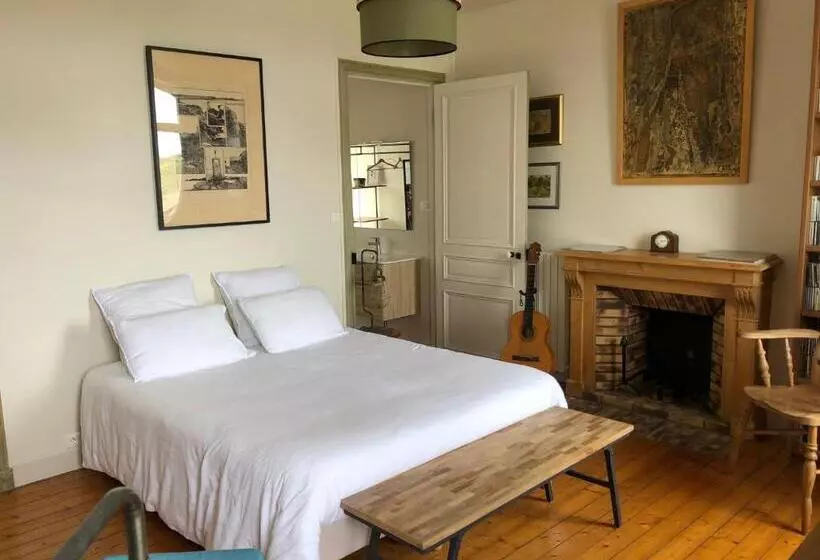 ベッドアンドブレックファースト La Chambre De L Embarcadère