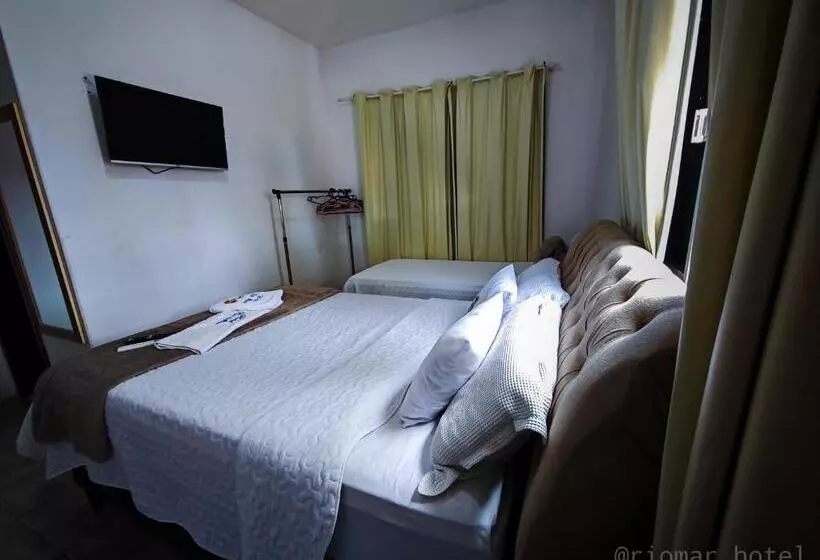 Hotelli E Restaurante Rio Mar