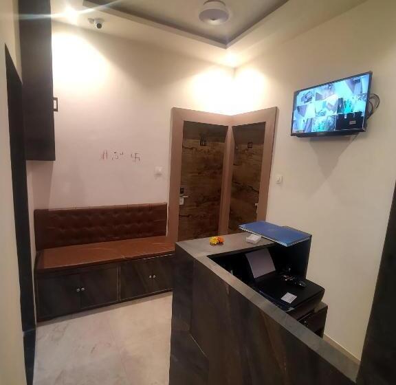 Hotel Kishan Lodging & Boarding