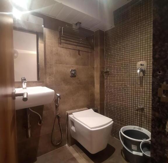 Hotel Kishan Lodging & Boarding