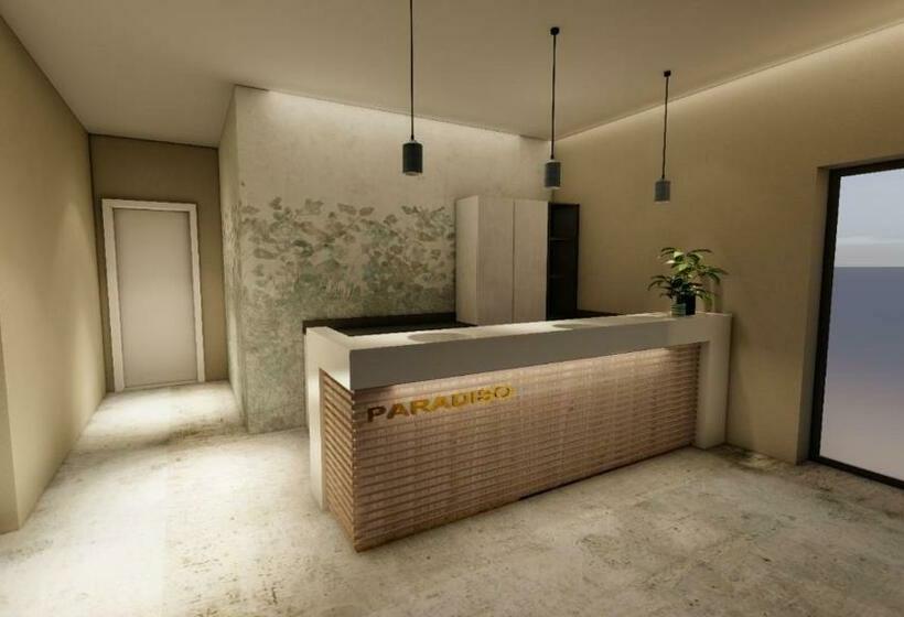 Hotel Paradiso