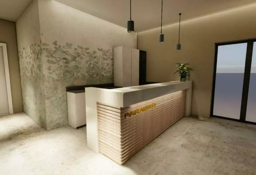 Hotel Paradiso