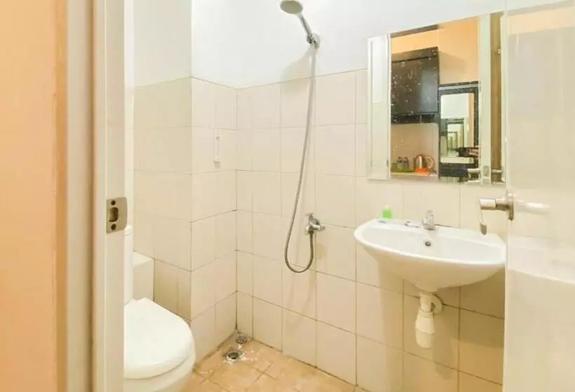 Hotelli Redliving Apartemen Riverview Residence   Yapadi Group Tower Mahakam