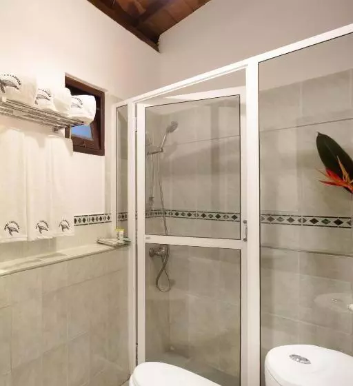 Hotelli Tartaruga Beach Unawatuna