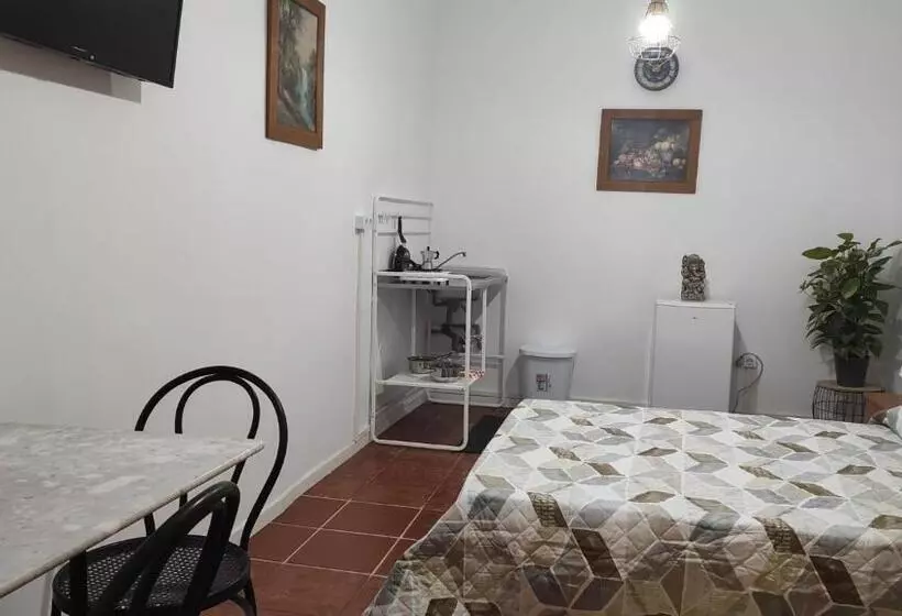 پانسیون Candelaria Estudio1 Garoé