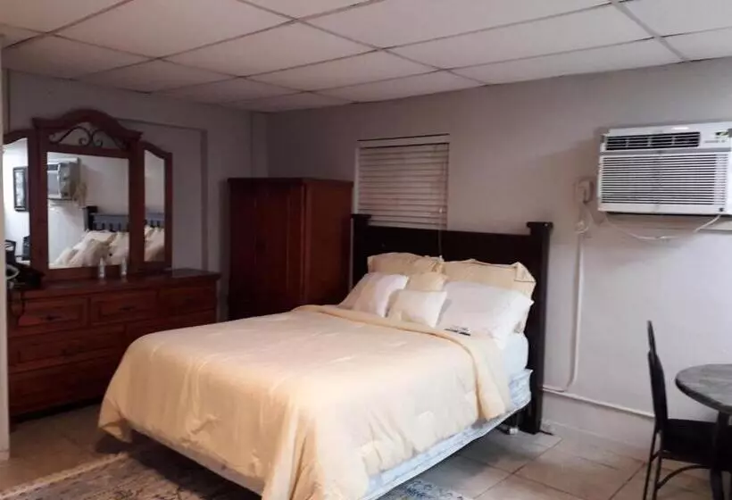 ペンション Roomy Comfortable Suite