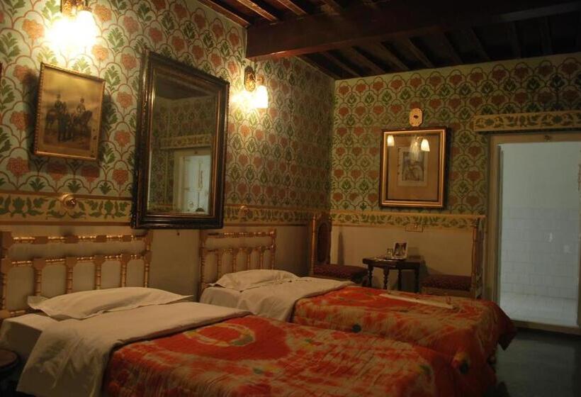 هتل Bhairon Vilas A Boutique Heritage