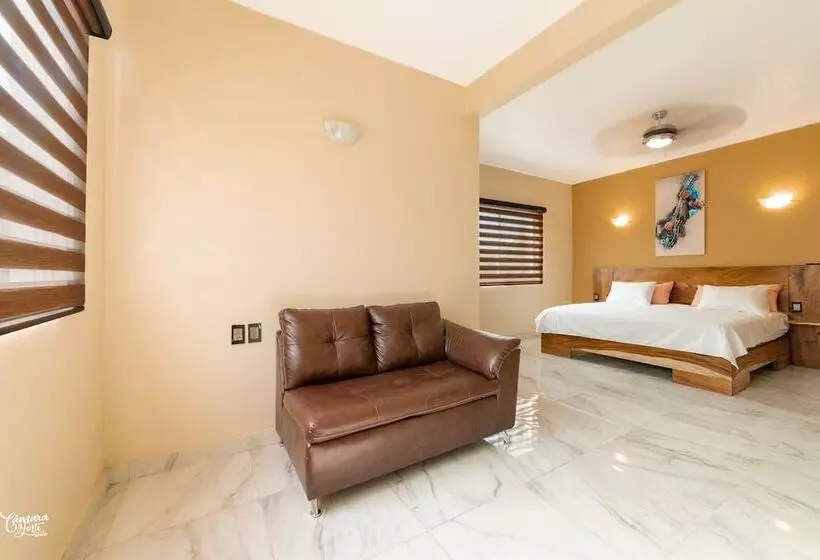 Hotelli Guitarra Inn