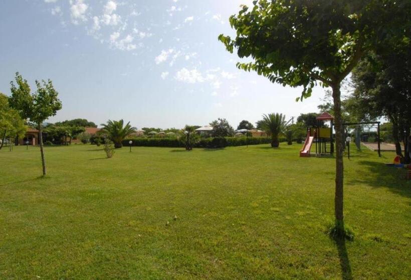 هتل Il Girasole Ginestra