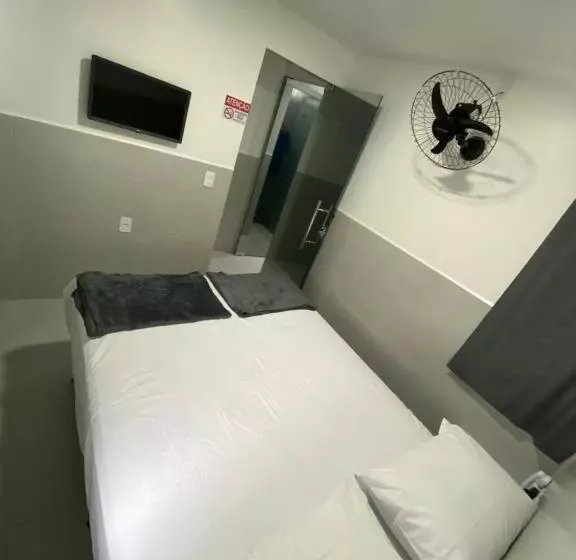 Hotelli Suíte Com Banheiro Privativo Em Pousada Recém Construída,a 500mts Do Pátio Do Forró