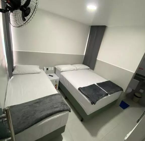 Hotelli Suíte Com Banheiro Privativo Em Pousada Recém Construída,a 500mts Do Pátio Do Forró