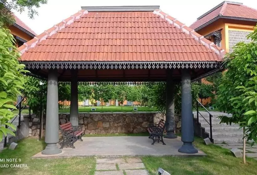 Lomakeskus Hibis By Sparsa