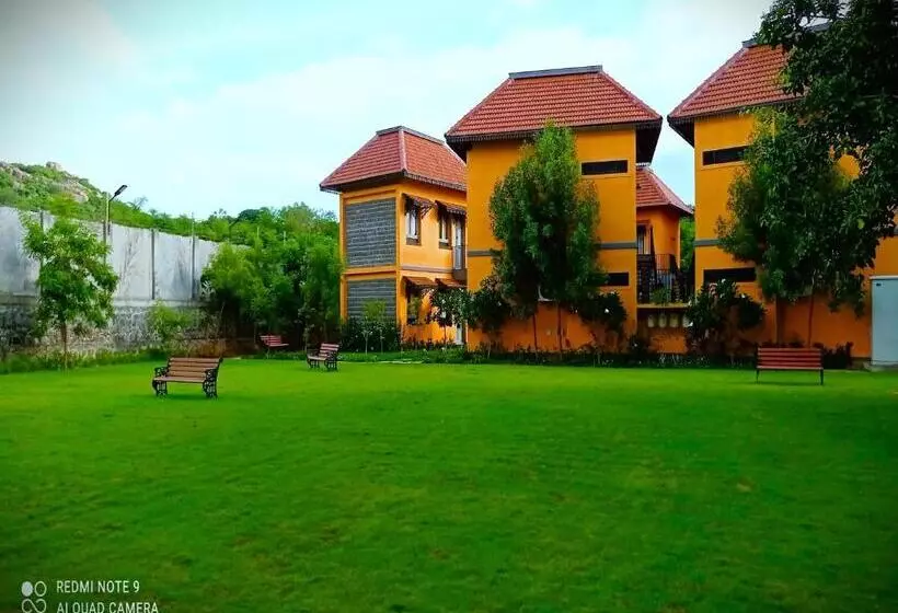 Lomakeskus Hibis By Sparsa